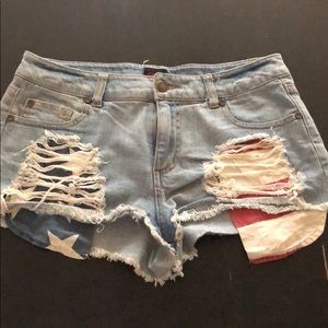America shorts from Bebe 2 ripped / faded cute